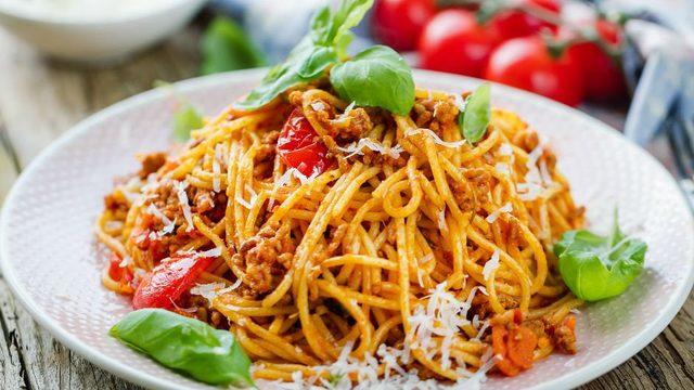 İşte lezzetli ve çok pratik 5 makarna tarifi