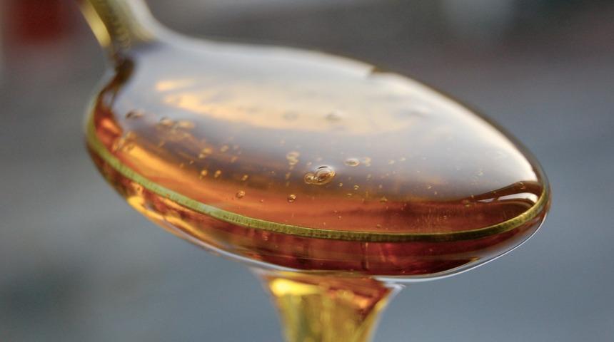 Aspirin ve balı karıştırıp yüzünüze sürerseniz... Sonuçlara inanamayacaksınız!