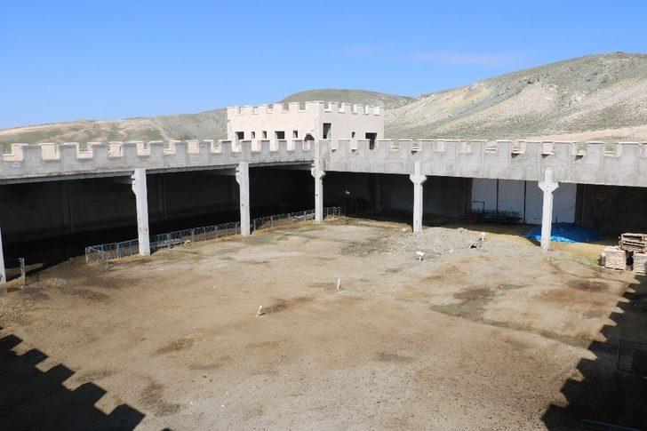 Sivas’taki bu kalenin dünyada eşi benzeri yok G4