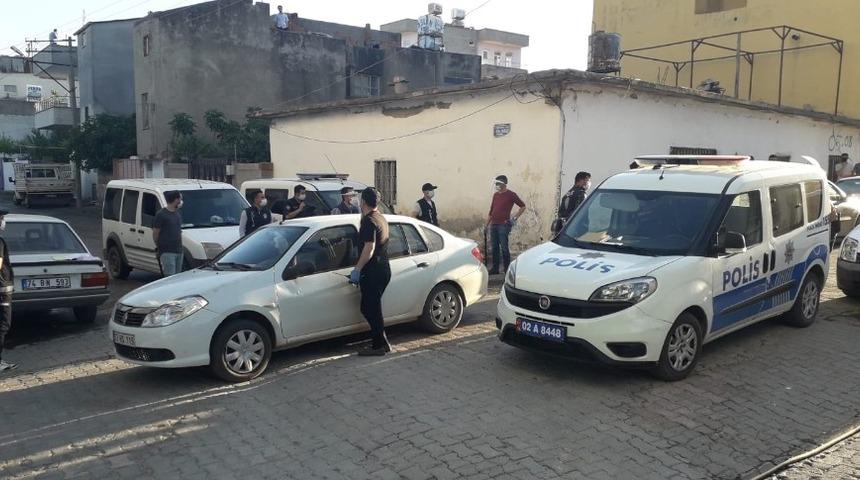 Karantina s&uuml;resinin uzatılmasına tepki g&ouml;steren kişilere cezai işlem