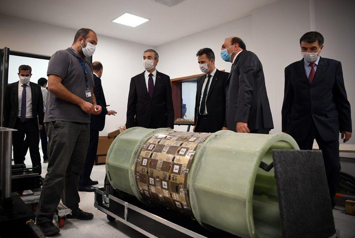 Savunma Sanayii Başkanı Demir, ilk yerli MR cihazını inceledi G2