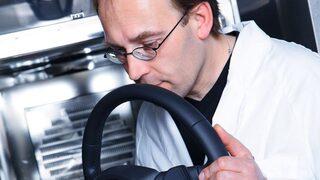 Audi'nin burun ekibi 35 yıldır 'koklamaya' devam ediyor!