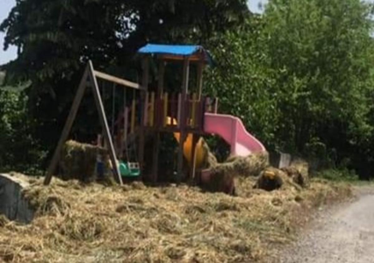 K&ouml;yde park var, oynayacak &ccedil;ocuk yok