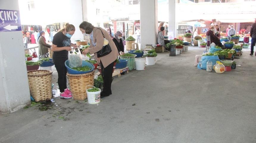 Devrek&rsquo;te k&ouml;yl&uuml; &uuml;reticilere &uuml;r&uuml;nlerini satma izini verildi