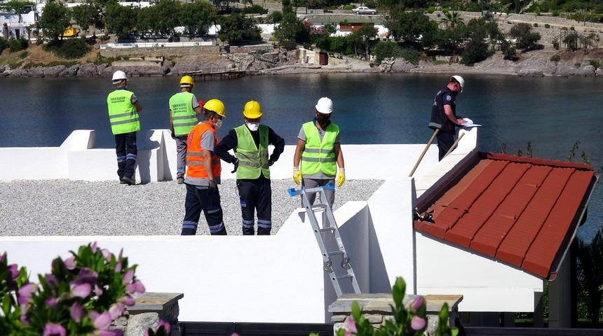 Mahkeme Yılmaz Özdil'in eşi Hülya Özdil'in savunmasını alacak