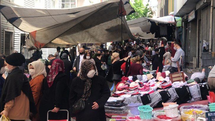 İstanbul'da kısıtlama öncesi vatandaşlar pazara akın etti G2