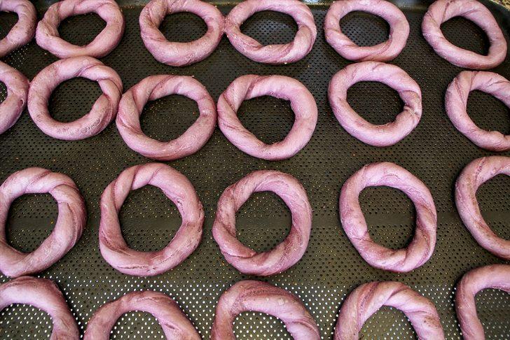 Edirneli fırıncı mor simit üretti G1