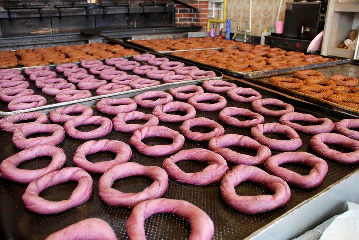 Edirneli fırıncı mor simit üretti G2