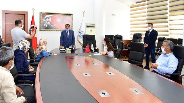 19 Mayıs’ı yazıp ödül kazandılar