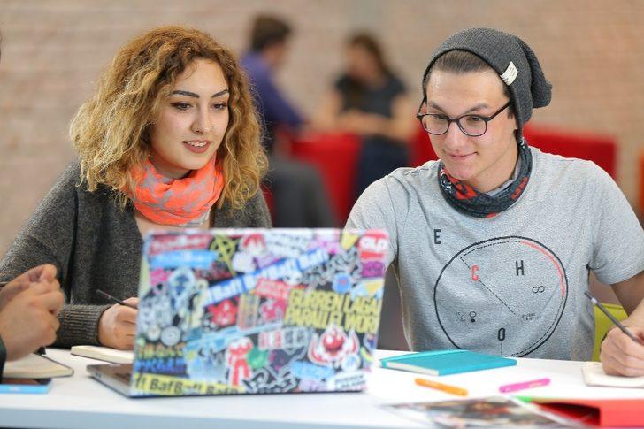 AGÜ Online Eğitimde Türkiye’de 1’inci sırada G3