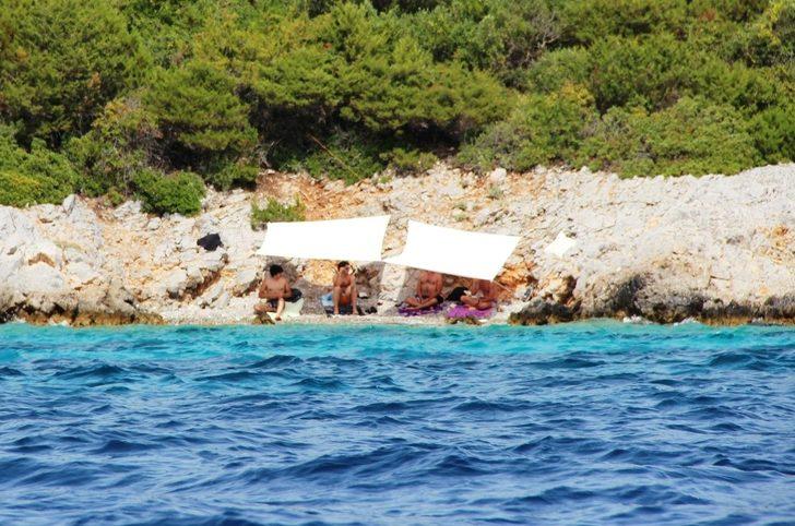 Saklı koyda gizi saklı denize girdiler G5