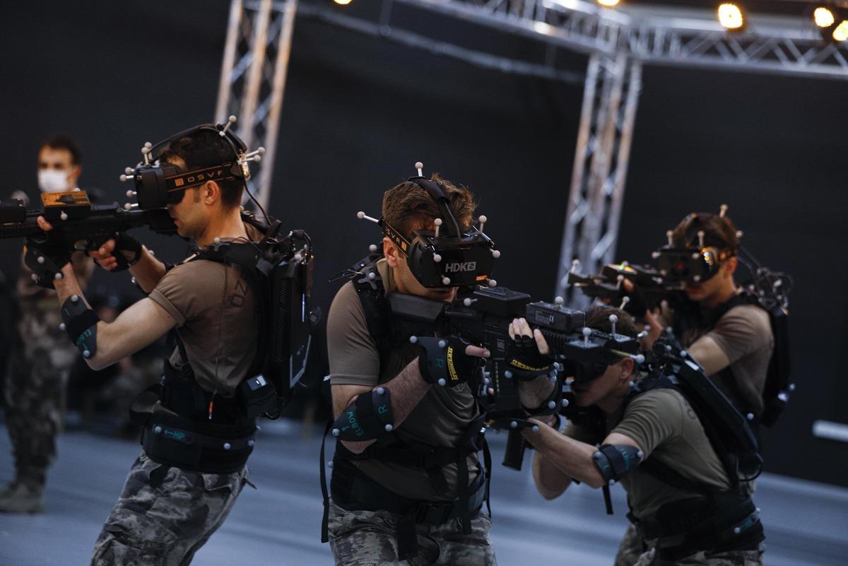 &Ouml;zel harekat polislerine, sanal ortamda &ouml;zel eğitim