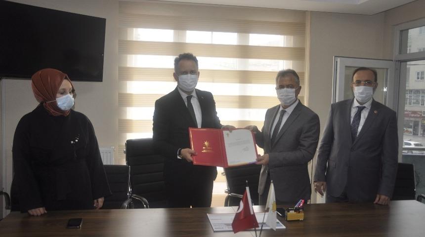 AK Parti Muratlı İl&ccedil;e Başkanlığına Atılgan atandı