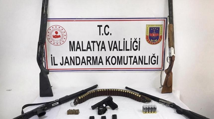 Malatya&rsquo;da silah operasyonu