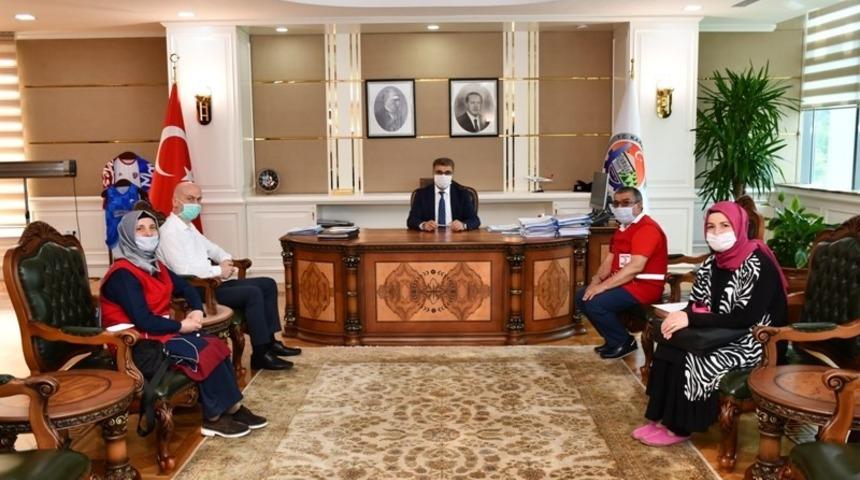 Başkan Yeşiloğlu, Vali G&uuml;rel&rsquo;e &ccedil;alışmalar hakkında bilgi verdi