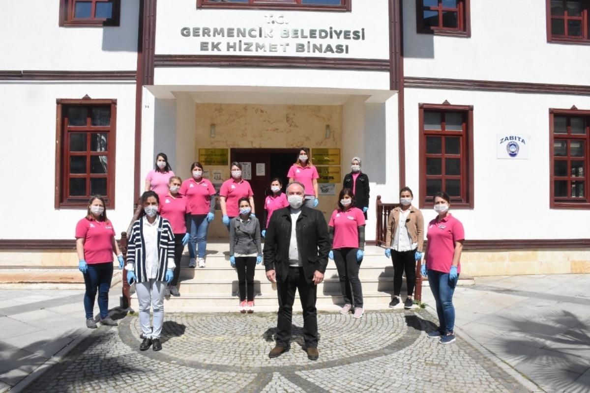 Germencik&rsquo;in pembe melekleri halktan b&uuml;y&uuml;k takdir topluyor