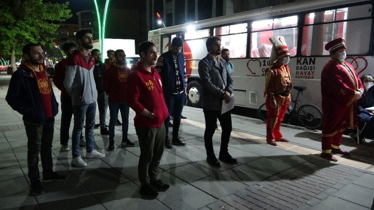 Mehteran takımı ve UltrAslan&rsquo;dan kan bağışı