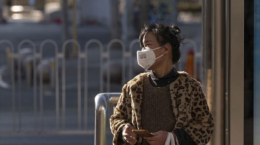 Çin'in koronavirüsün etkileri arasına bazı rahatsızlıkları eklediği iddiası