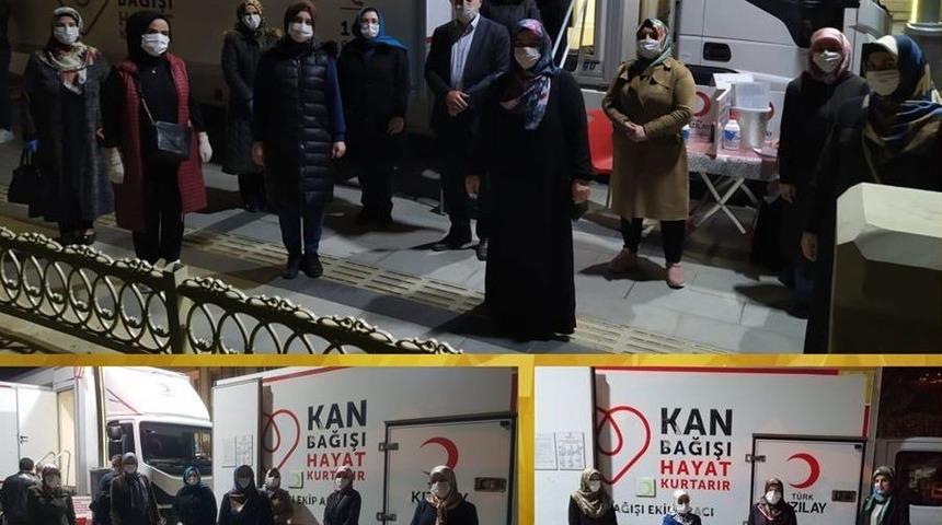 AK Parti Bayburt Kadın Kollarından kan bağışı kampanyasına destek