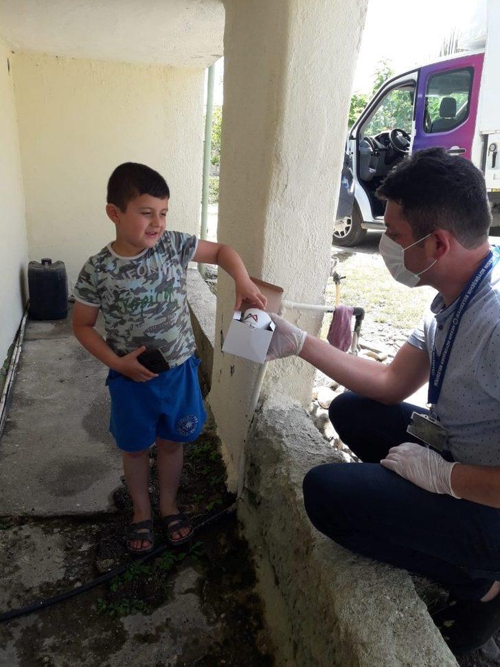 Büyükşehir Belediyesinden gençlere ve çocuklara kupa bardak G4