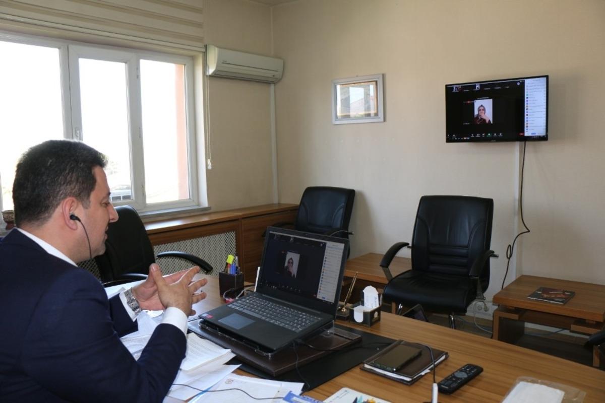 Savaş&ccedil;ı&rsquo;dan g&ouml;n&uuml;ll&uuml; &ouml;ğretmenlere teşekk&uuml;r