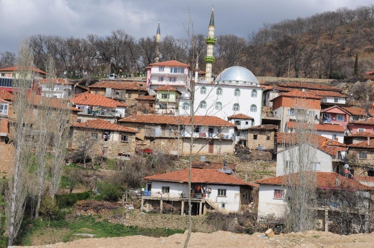 &Ccedil;akırlar k&ouml;y&uuml;nde 22 evden karantina kaldırıldı