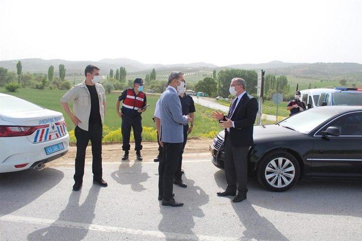 Vali Toraman, ilçelerdeki Korona virüs tedbirlerini denetledi G3