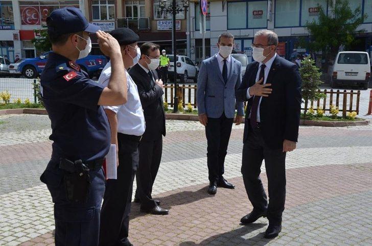 Vali Toraman, ilçelerdeki Korona virüs tedbirlerini denetledi G4
