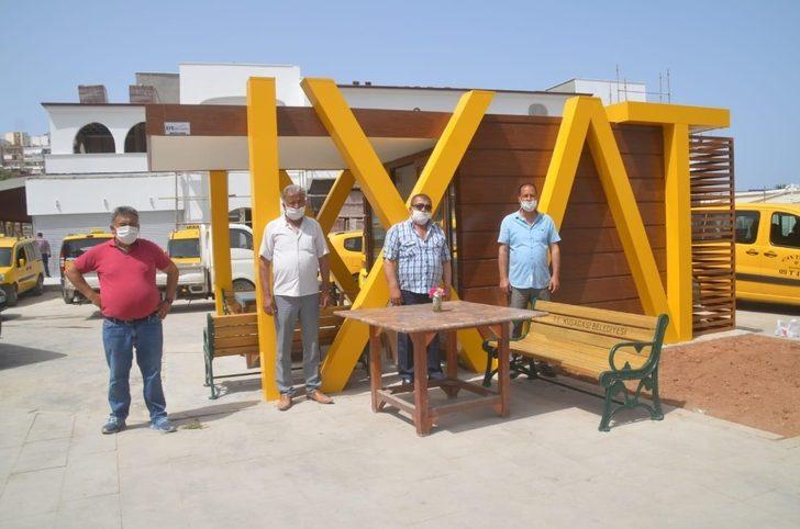 Kuşadası’nda taksi durakları yenileniyor G2