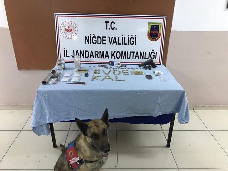 Jandarmanın uyuşturucu operasyonunda 2 kişi gözaltına alındı G3