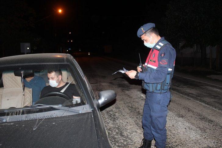 Bursa’dan Bilecik’e, Bilecik’ten Bursa’ya giden tüm araçlar kontrol edildi G1