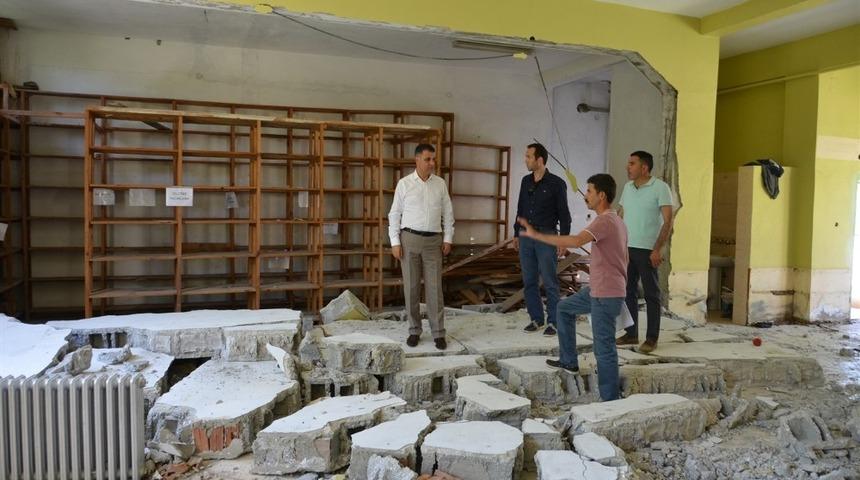 Orman B&ouml;lge M&uuml;d&uuml;r&uuml; Akduman, onarım &ccedil;alışmalarını inceledi