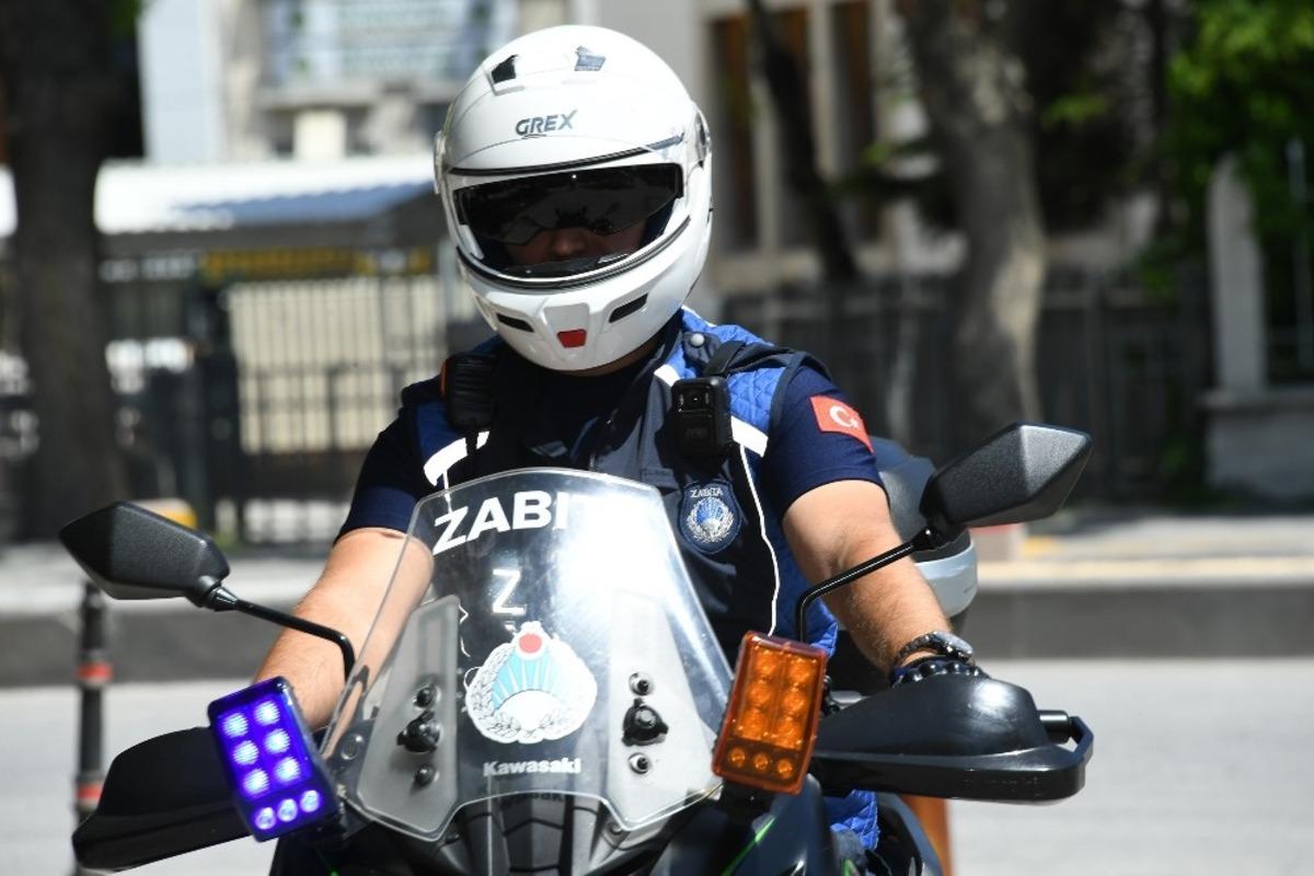 Konya B&uuml;y&uuml;kşehir Zabıta&rsquo;dan yaka kamerası uygulaması