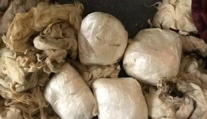 Van`da yün yastık içerisinde 3 kilo 875 gram metamfetamin ele geçirildi. G2