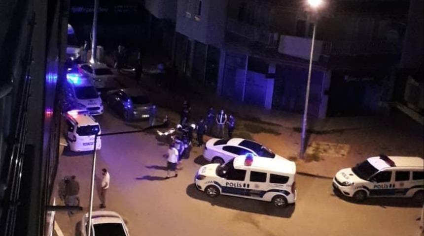 Adıyaman&rsquo;da komşu kavgası: 5 g&ouml;zaltı