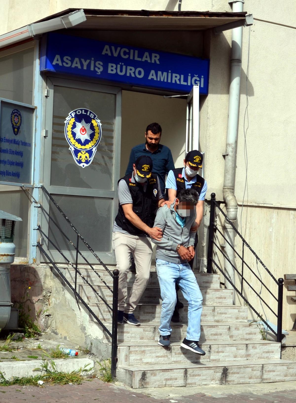 Eşini 3 kez sırtından bı&ccedil;aklayan kişiden kan donduran s&ouml;zler