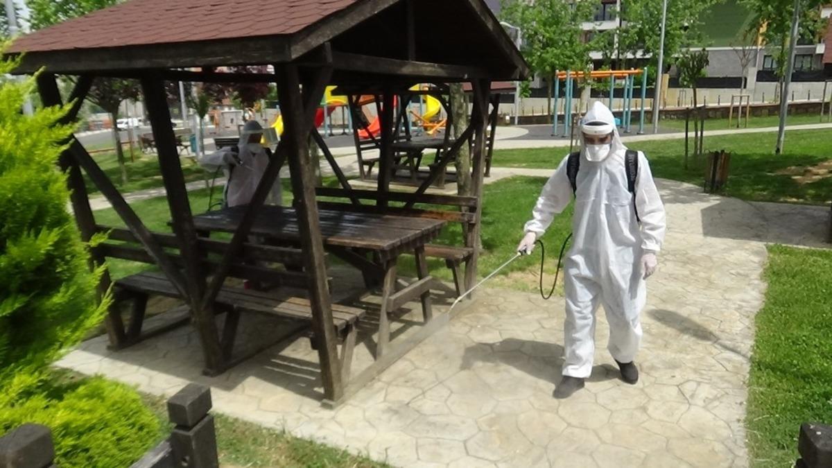 Sancaktepe&rsquo;de parklar 65 yaş &uuml;st&uuml; vatandaşlar i&ccedil;in dezenfekte edildi