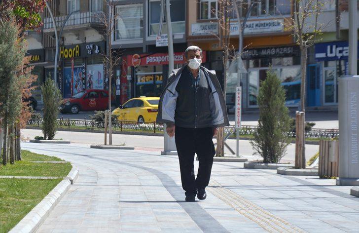 65 yaş ve üzeri vatandaşlar yeniden sokağa çıktı G1