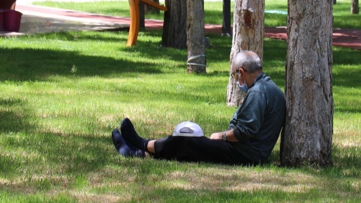 Malatya&rsquo;da yaşlılar ikinci kez sokağa &ccedil;ıktı