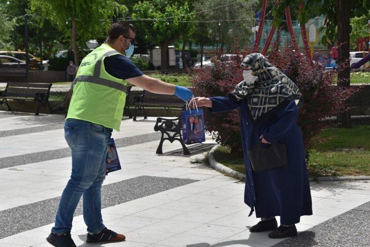 Yunusemre’den 65 yaş ve üzerine hijyen paketi G1