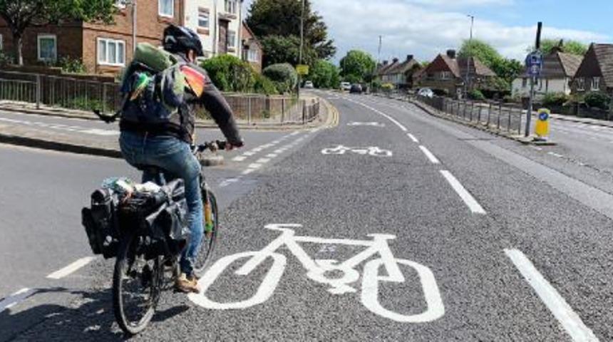 İngiltere bisiklete ge&ccedil;iyor! 14 milyon kişi hazır