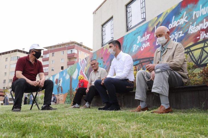 Sıcaktan fenalaşan vatandaşa başkandan müdahale G4