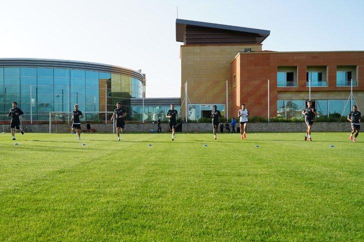 Kayserispor’da hazırlıklar devam ediyor G4