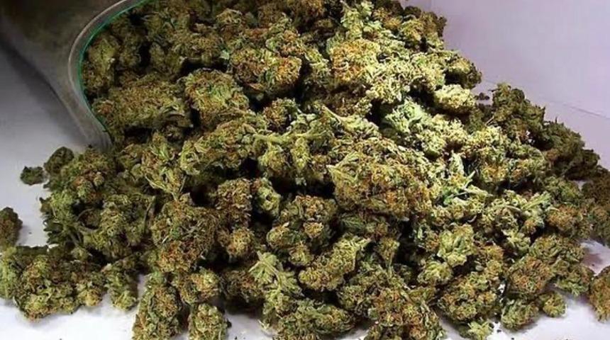 Polis kargo şubesini izlemeye aldı! Şok operasyon