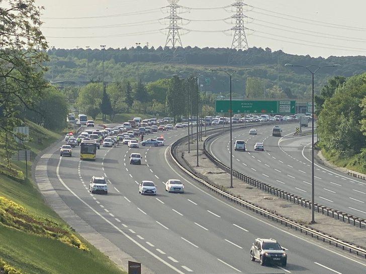 FSM'de şaşırtan görüntü! Uzun araç kuyrukları oluştu G1