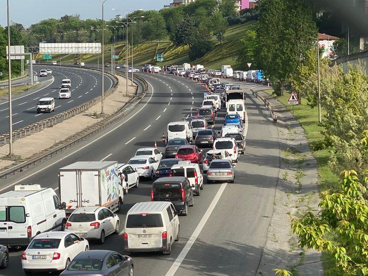 FSM'de şaşırtan görüntü! Uzun araç kuyrukları oluştu G2