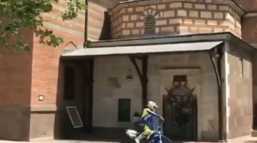  Hacı Bayram Veli Türbesi önünde motosikletle drift! Ankara Valiliği'nden açıklama