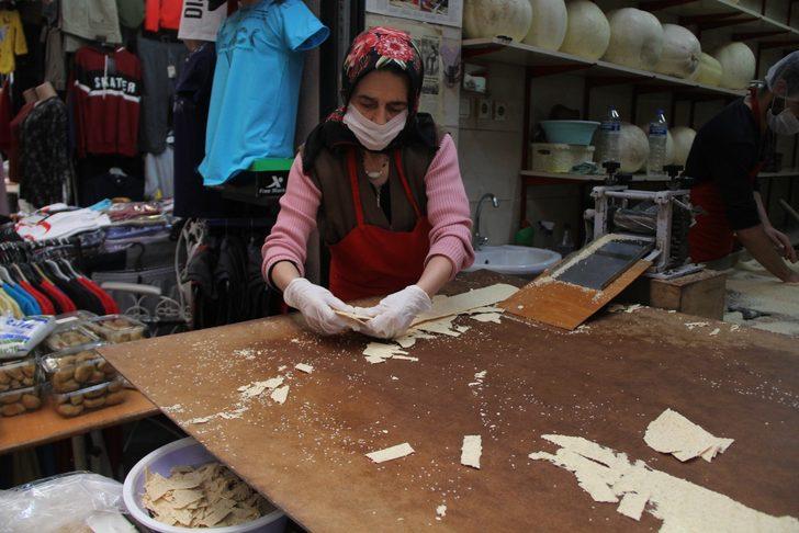 Ramazan ayının vazgeçilmezi küncülü helva nasıl yapılır? G1