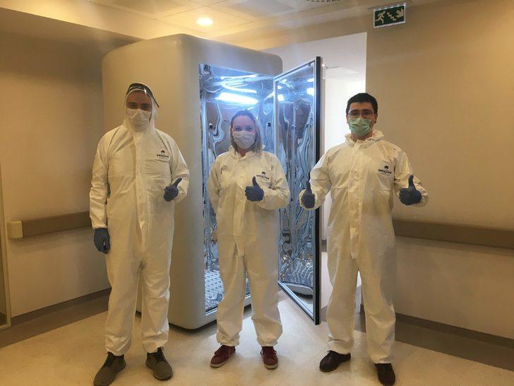 Koronavirüsü 30 saniyede öldüren dezenfeksiyon kabini tasarladılar G2