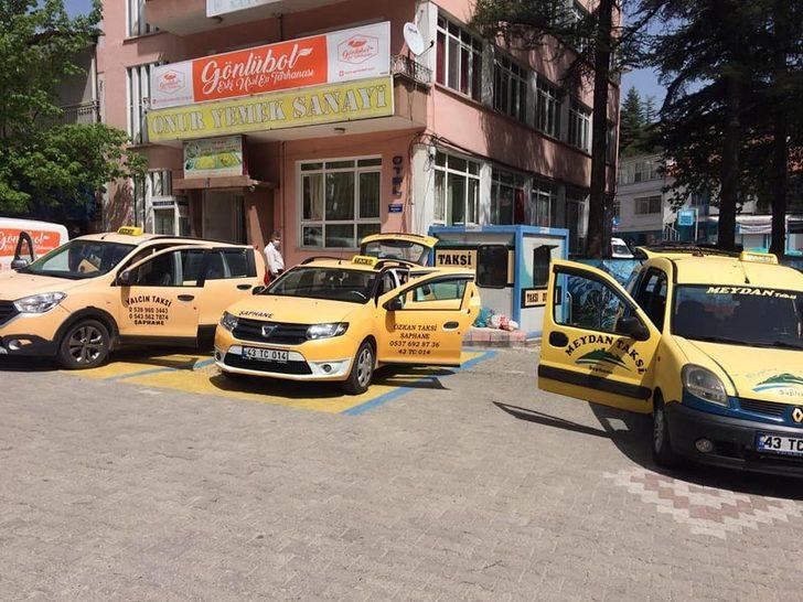 Şaphane’de taksiler dezenfekte edildi G2